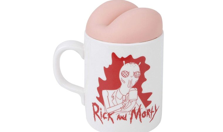 R&M SHONEYS BUTT MUG MUG