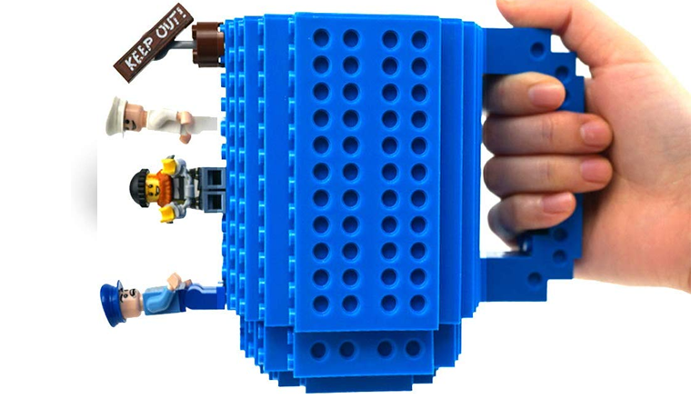 BUILDING BRICK MUG